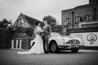 1966 Aston Martin DB6 Image 18